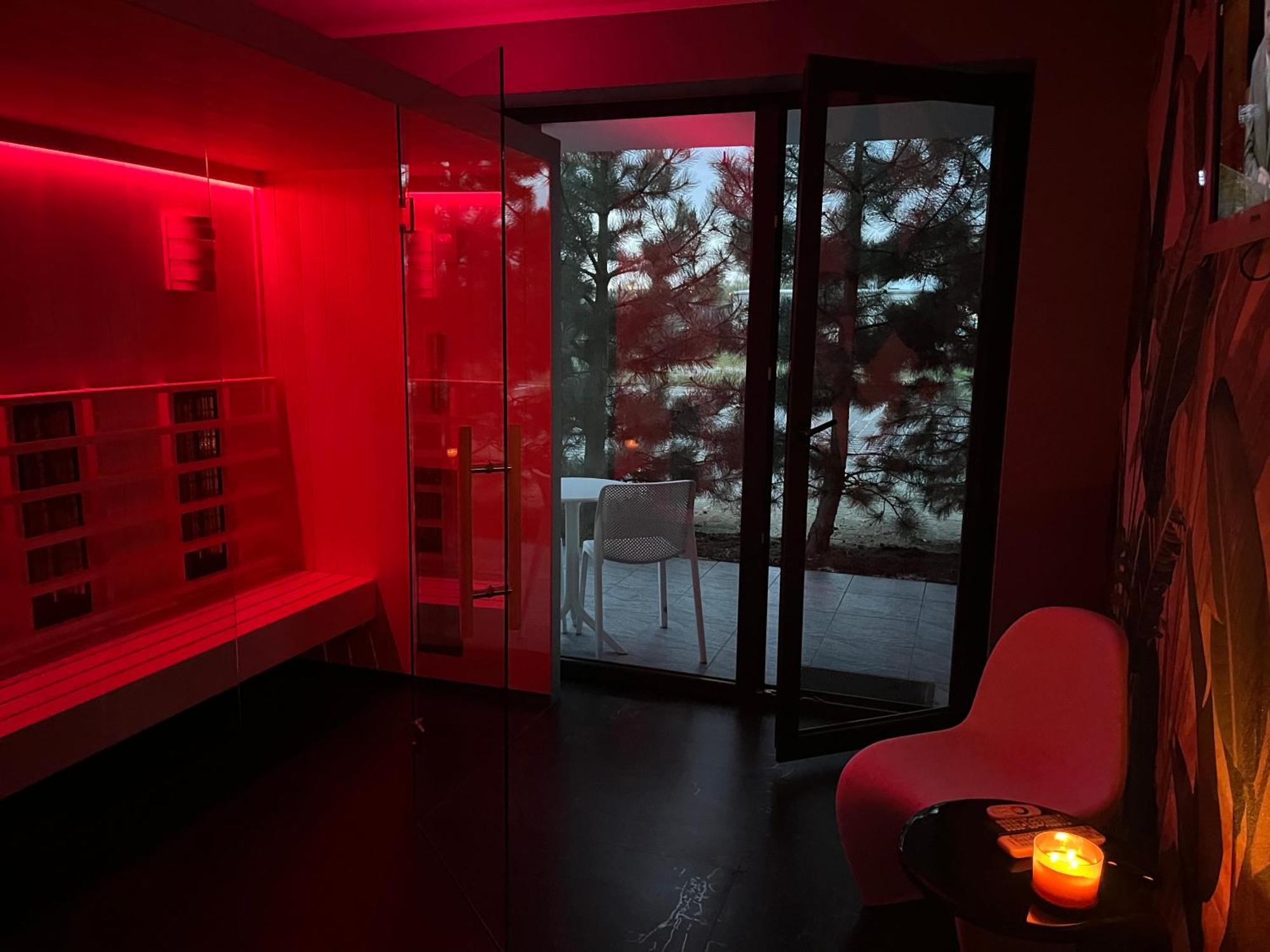 Axel Boutique Jacuzzi & Sauna Dziwnów 外观 照片